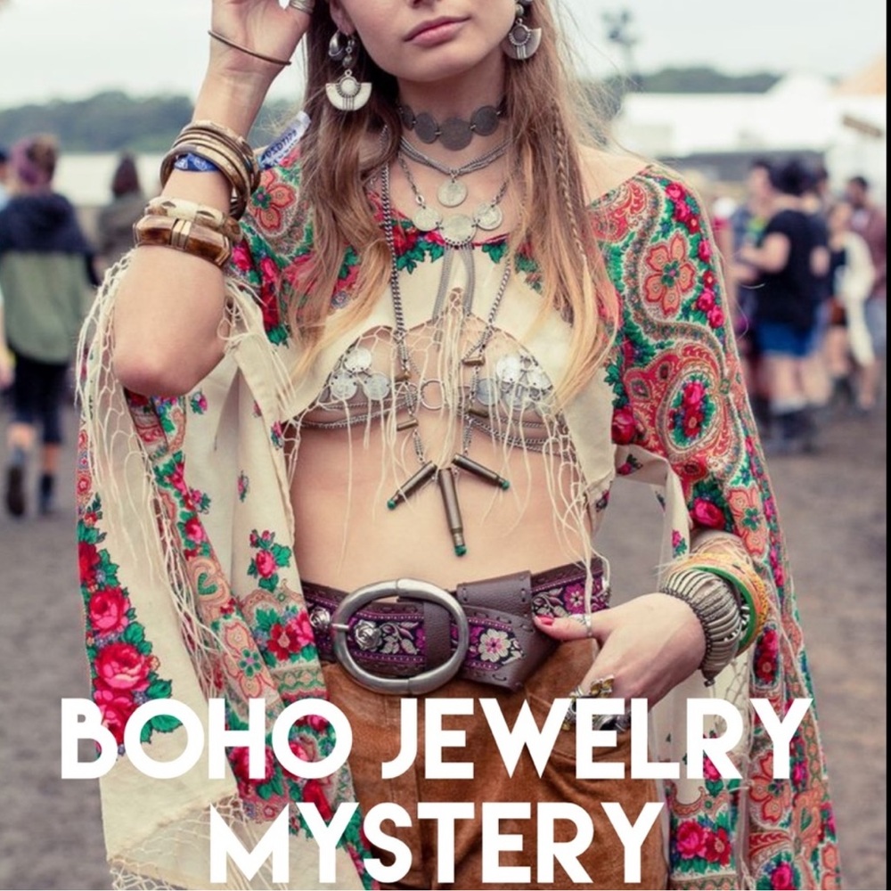 MYSTERY BOX BOHO jewelry festival necklace 5pc silver gold chain pendant metal